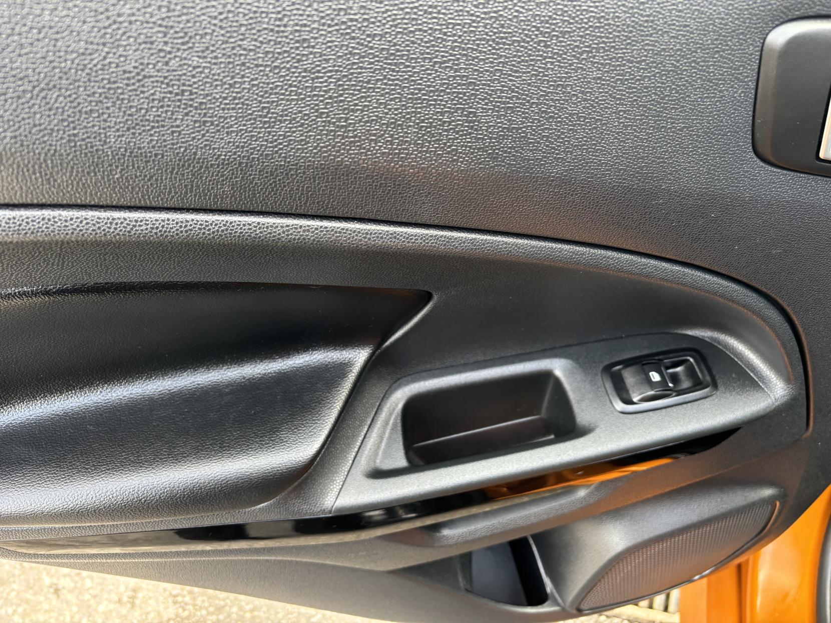 Ford EcoSport 1.0T EcoBoost ST-Line SUV 5dr Petrol Manual Euro 6 (s/s) (125 ps)